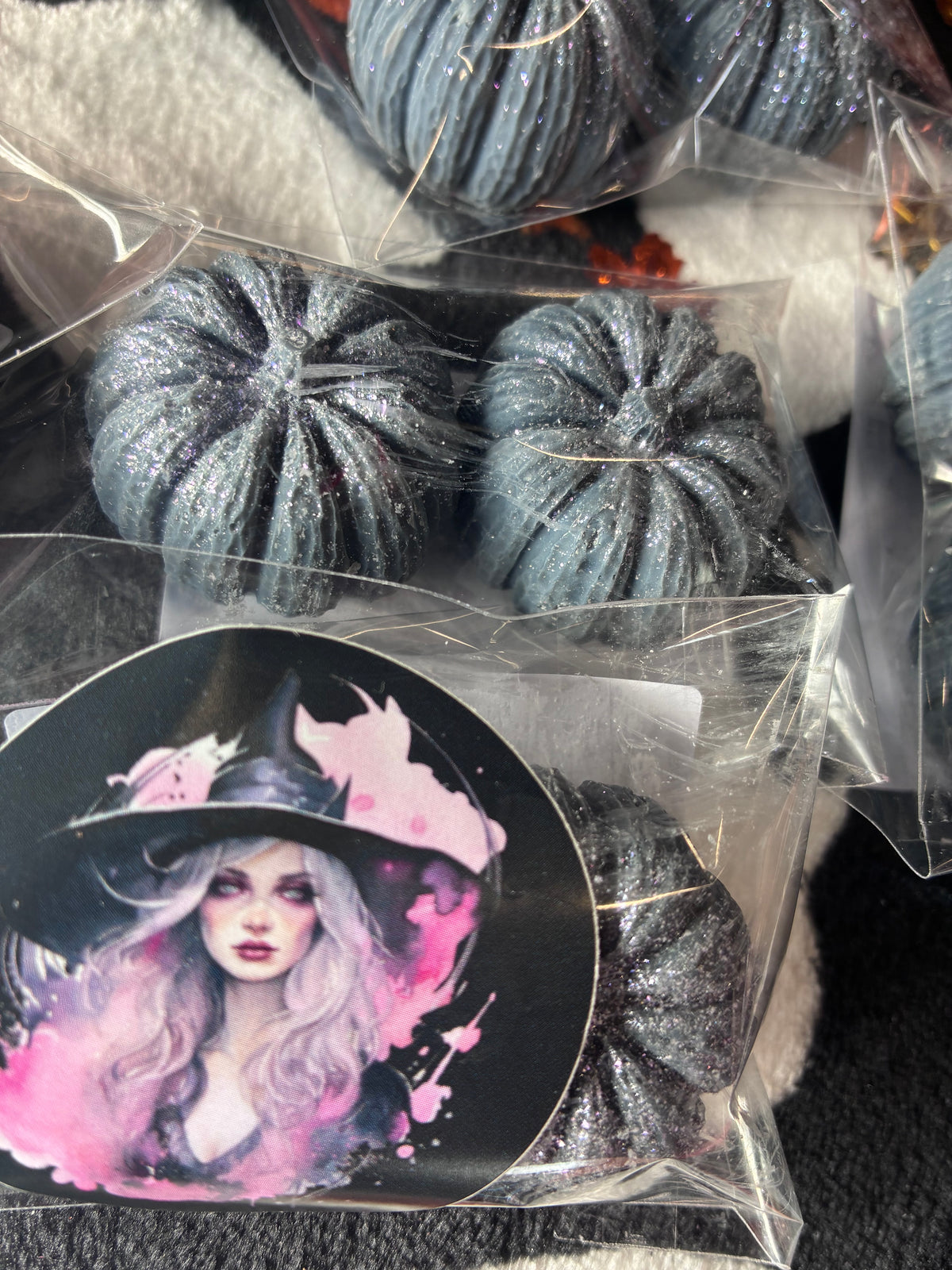Pack of two Black Magic Pumpkin wax melts
