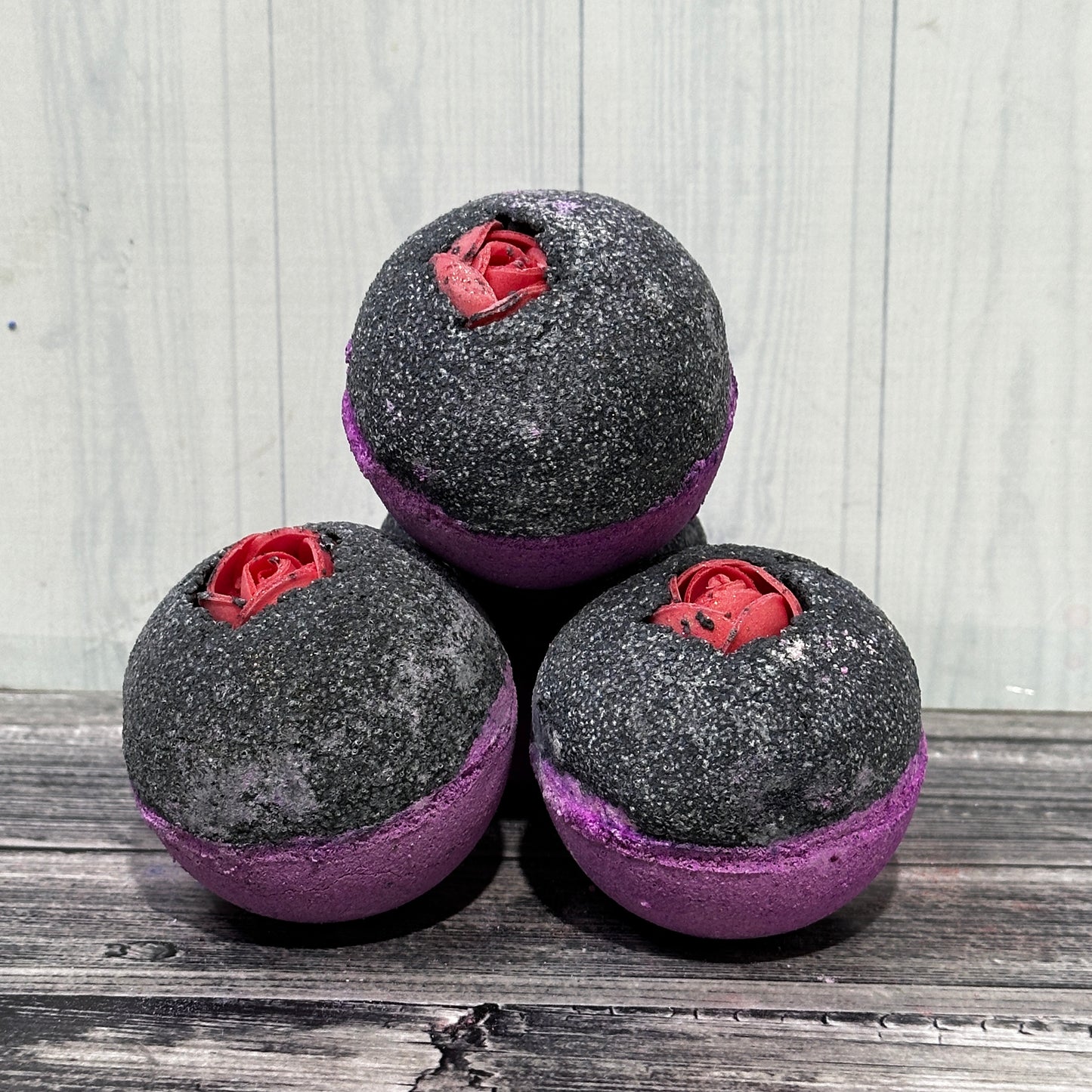 Rose Oud Bath Bomb