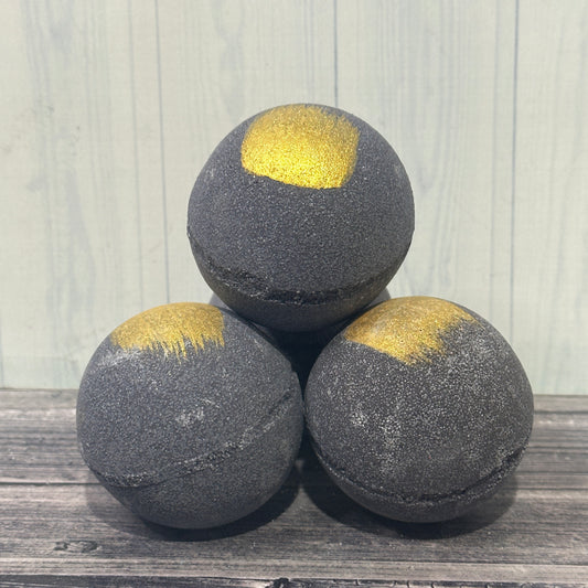 Tobacco Vanille Bath Bomb