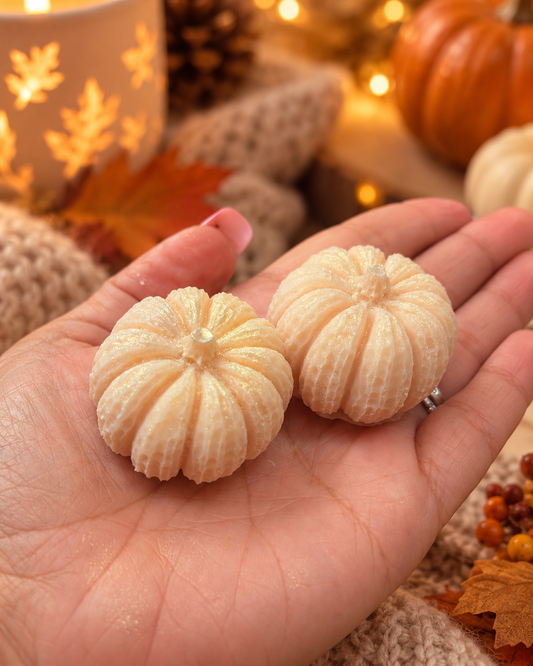 Pumpkin vanilla Pack of 2 pumpkin shaped  wax melts
