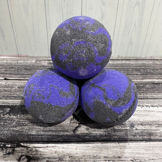 Oud Wood Bath Bomb